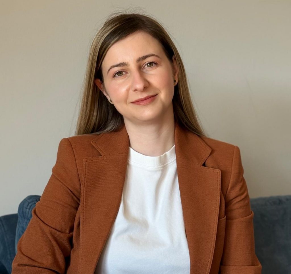 Fotografie cu Luiza (Neacșu) Cateliu